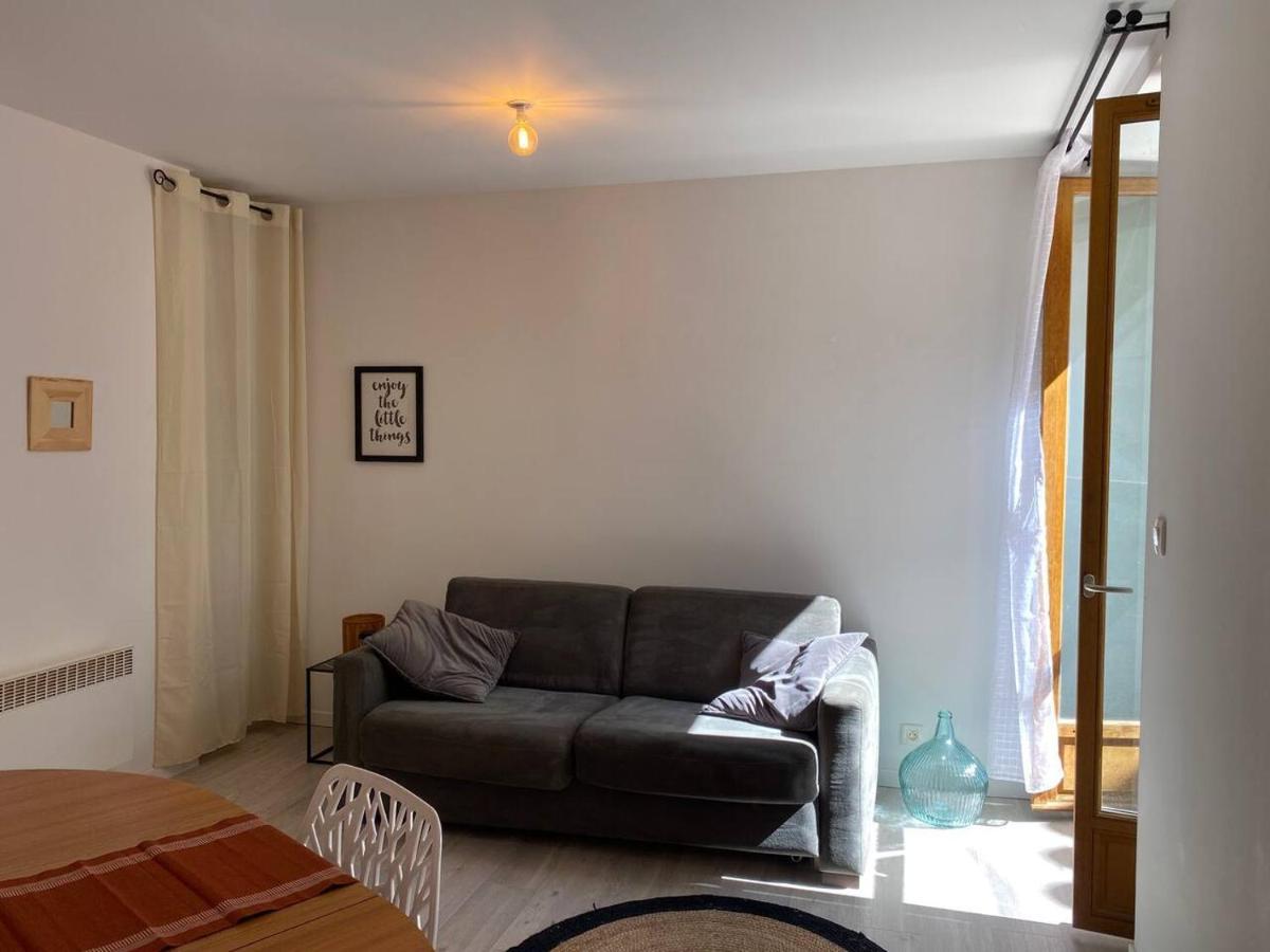 Accueillant Petit T2 Coeur De Centre Ville Lézignan-Corbières Екстериор снимка